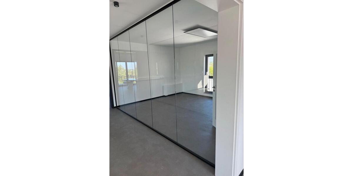 Etagenwohnung Kronberg im Taunus - 4 Zimmer, 165 m&sup2;, 2.000&euro; | Angebot:25636448