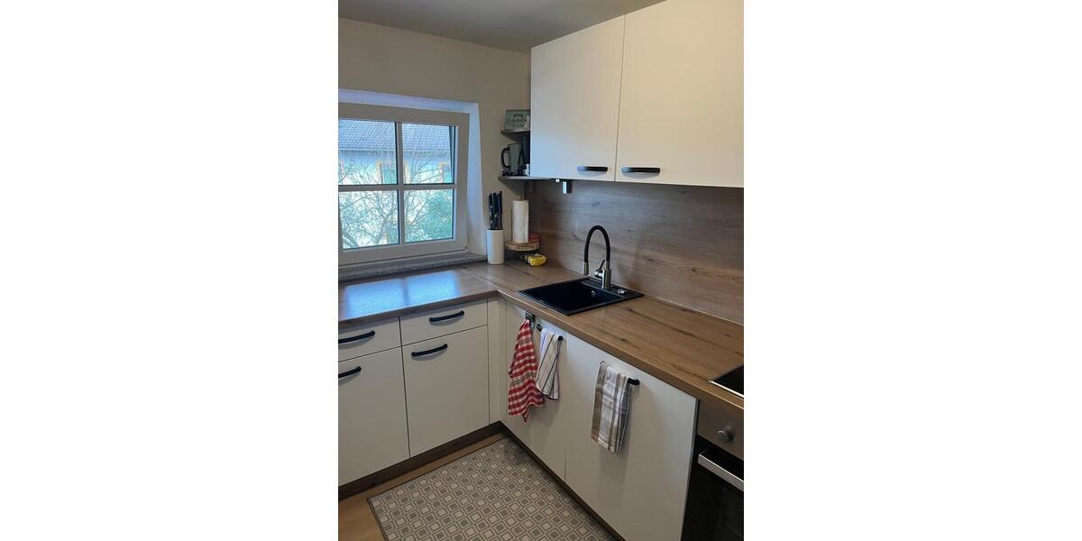 Etagenwohnung Piding - 4 Zimmer, 100 m&sup2;, 1.050&euro; | Angebot:24803934