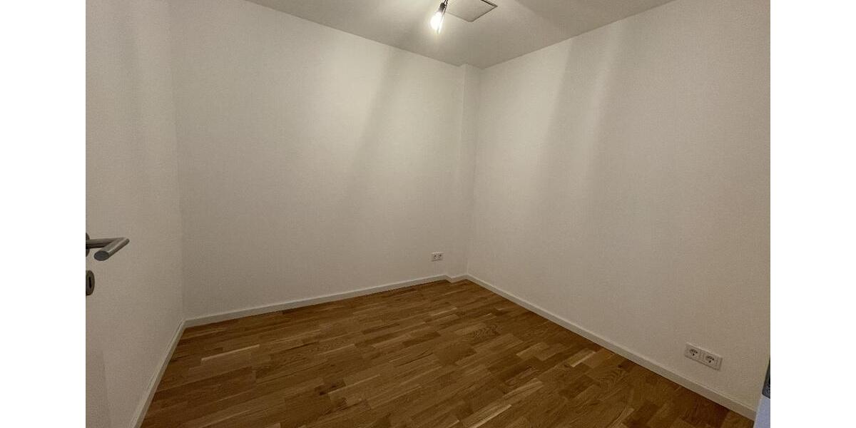 Etagenwohnung Celle - 4 Zimmer, 160 m&sup2;, 1.500&euro; | Angebot:24144611