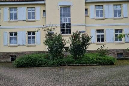 3 ZKB Dachgeschoßwohnung 3 zimmer