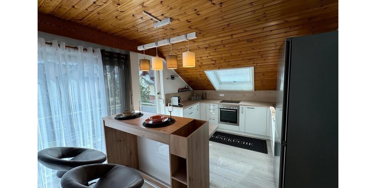 Dachgeschoßwohnung Freudenstadt - 3 Zimmer, 75 m&sup2;, 1.300&euro; | Angebot:26592024