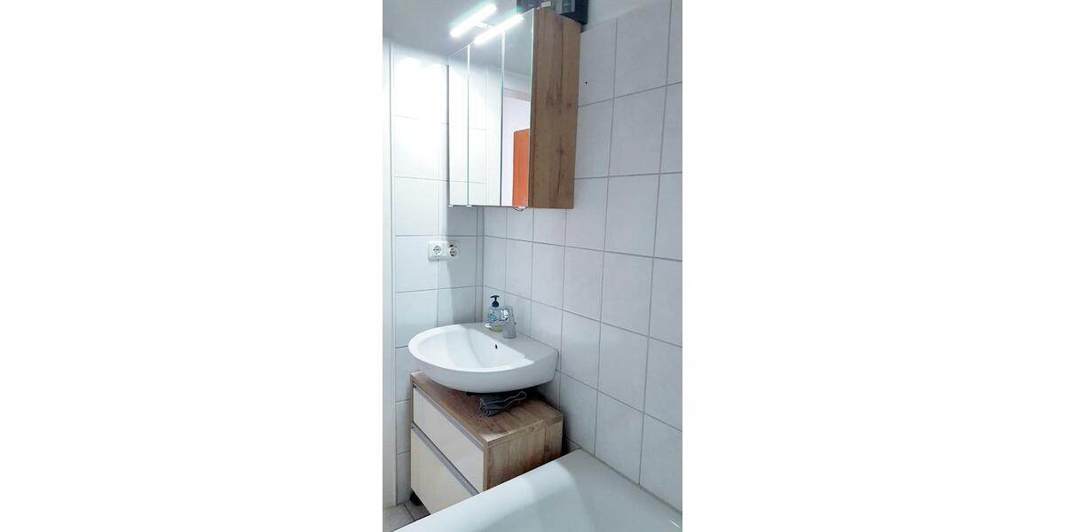 Etagenwohnung Duisburg Beeck - 2 Zimmer, 58 m&sup2;, 670&euro; | Angebot:26506446
