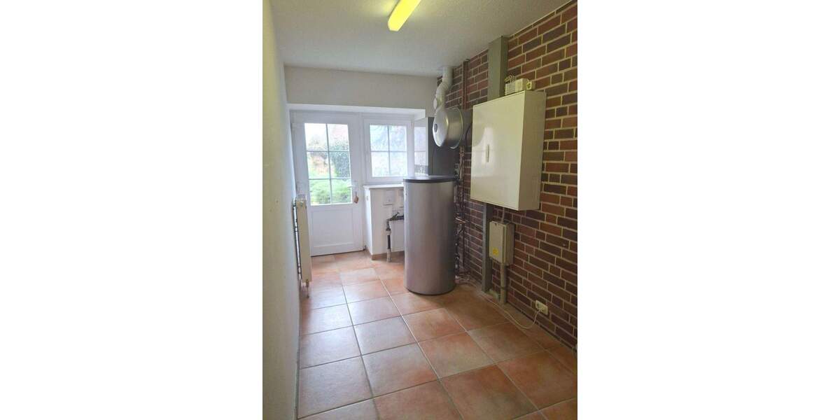 Bauernhaus, Landhaus Remmels - 8 Zimmer, 300 m&sup2;, 1.950&euro; | Angebot:25770396