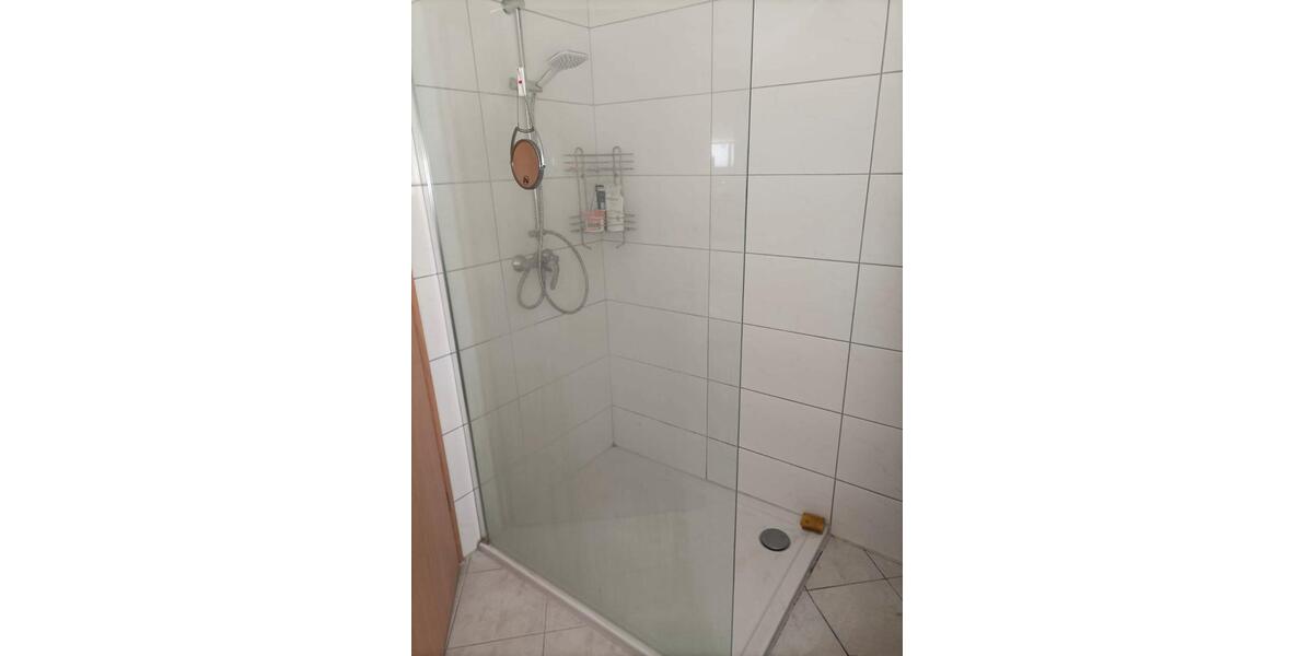 Erdgeschoßwohnung Wiernsheim - 1.5 Zimmer, 20 m&sup2;, 550&euro; | Angebot:24633376