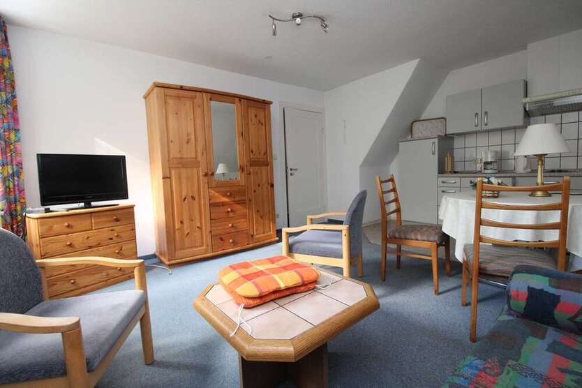 Haus an der Ostsee zu vermieten! Mit Wintergarten + Einbauküche!