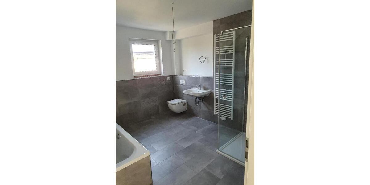 Doppelhaushälfte Wolfsburg Alt-Wolfsburg - 4 Zimmer, 130 m&sup2;, 2.000&euro; | Angebot:24877112