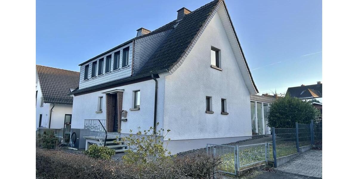 Einfamilienhaus Attendorn - 4 Zimmer, 115 m&sup2;, 1.250&euro; | Angebot:24920785