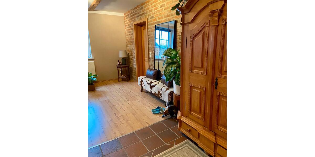 Erdgeschoßwohnung Burgdorf - 2 Zimmer, 100 m&sup2;, 955&euro; | Angebot:25237573