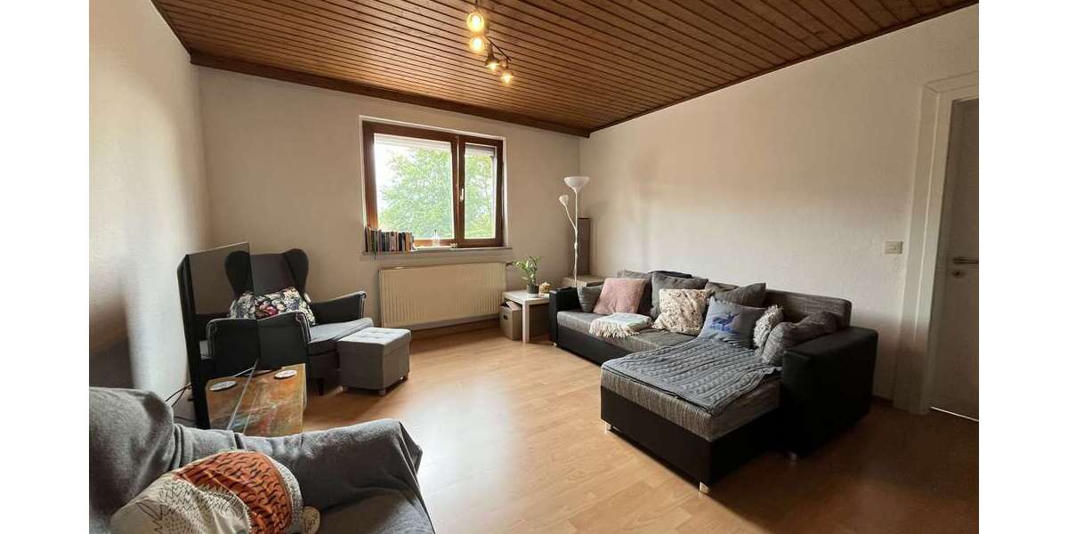Etagenwohnung Neustadt bei Coburg - 3 Zimmer, 67 m&sup2;, 490&euro; | Angebot:26488805
