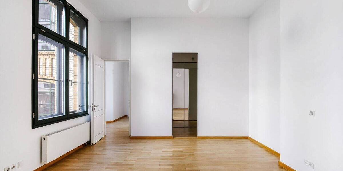 Etagenwohnung Berlin Mitte - 4 Zimmer, 138 m&sup2;, 2.627&euro; | Angebot:26094109