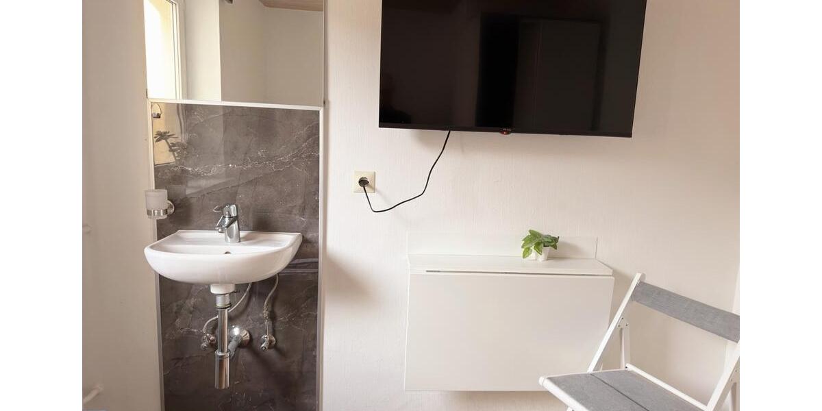 Wohnen auf Zeit Leipheim - 6 Zimmer, 15 m&sup2;, 40&euro; | Angebot:24559925