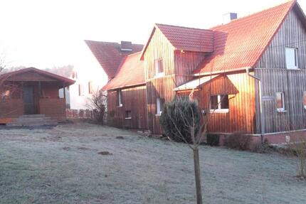 Kl. Einfamilienhaus in ruhiger Lage - mit Gartenhaus, Grünfläche und Garage 4 zimmer