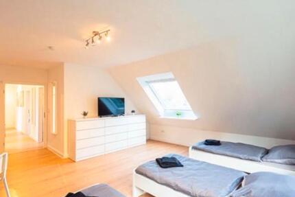 Wohnen auf Zeit Sömmerda - 5 Zimmer, 65 m&sup2;, 30&euro; | Angebot:24813855