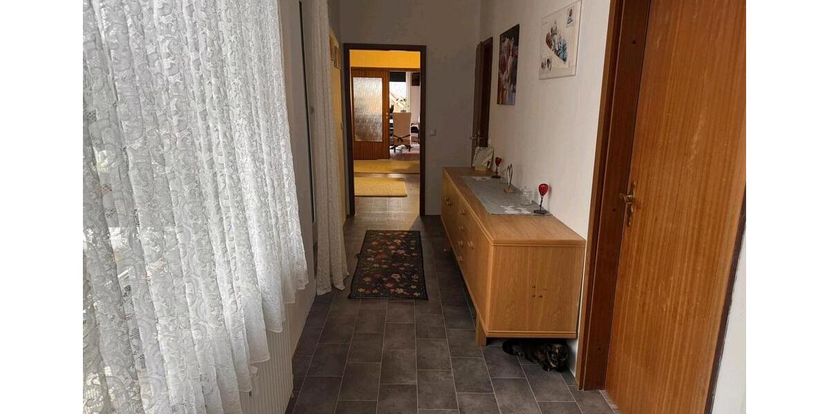 Etagenwohnung Wingst - 6 Zimmer, 155 m&sup2;, 1.100&euro; | Angebot:26539664