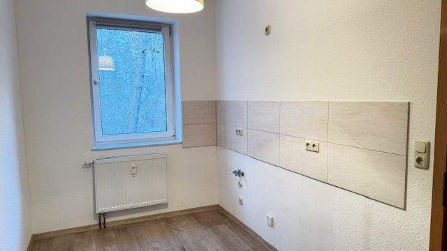 Etagenwohnung Schmölln Nödenitzsch - 2 Zimmer, 40 m&sup2;, 272&euro; | Angebot:25730965