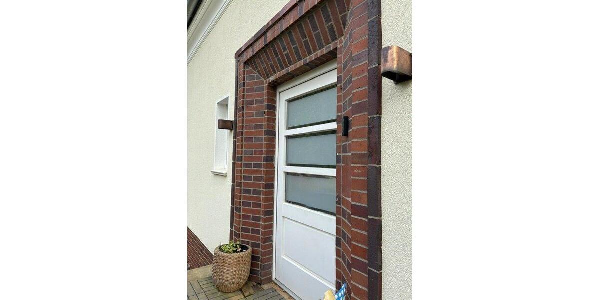 Einfamilienhaus Bad Oeynhausen Dehme - 8 Zimmer, 245 m&sup2;, 2.450&euro; | Angebot:26568095