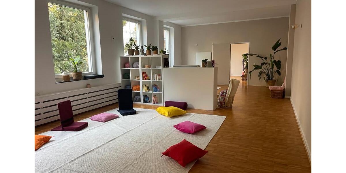 Gewerbeobjekt Düsseldorf Niederkassel - 790&euro; | Angebot:25563425