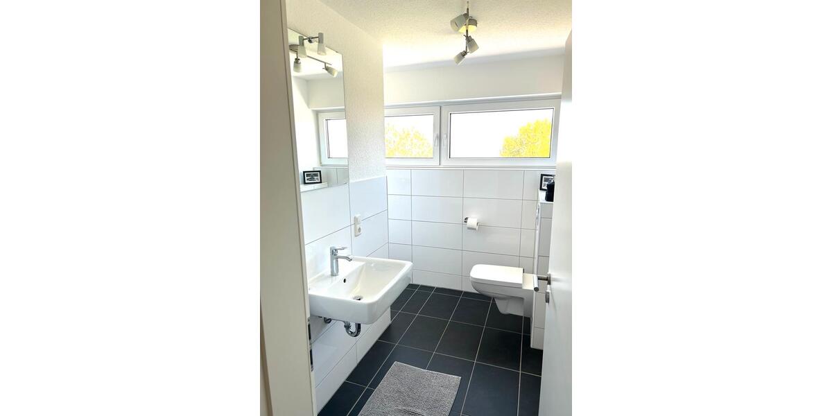 Etagenwohnung Hille - 3 Zimmer, 124 m&sup2;, 1.140&euro; | Angebot:26403787