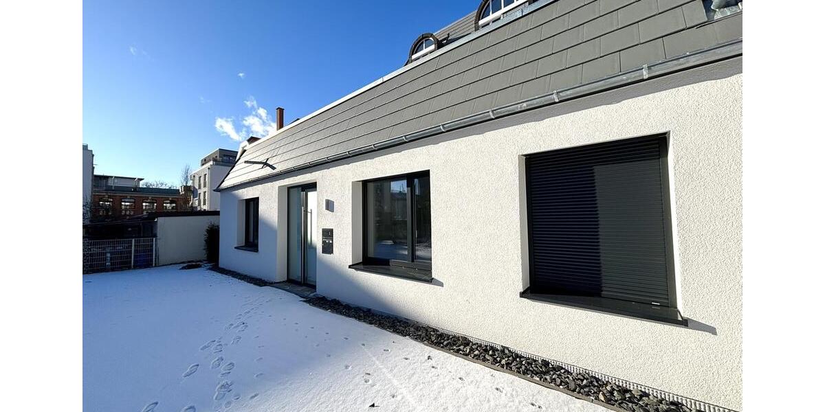 Erdgeschoßwohnung Sindelfingen - 2 Zimmer, 89 m&sup2;, 1.380&euro; | Angebot:24400067