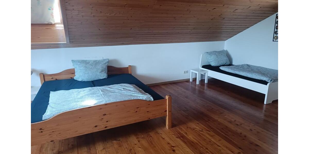 Wohnen auf Zeit Niefern-Öschelbronn Öschelbronn - 4 Zimmer, 2.450&euro; | Angebot:21869842