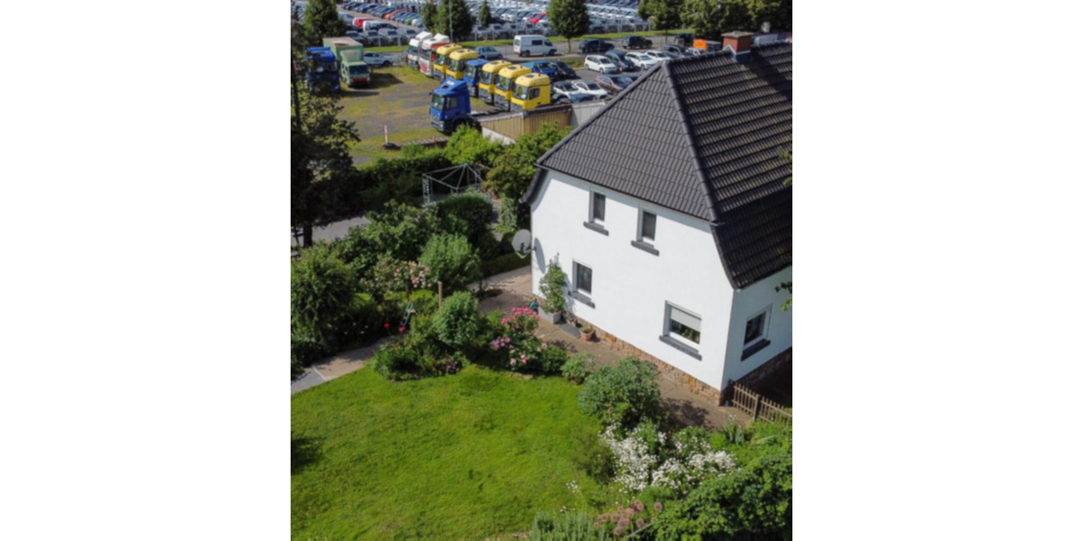 Modernes Büro-Praxishaus mit Stellplätzen - Verkehrsgünstig! zimmer