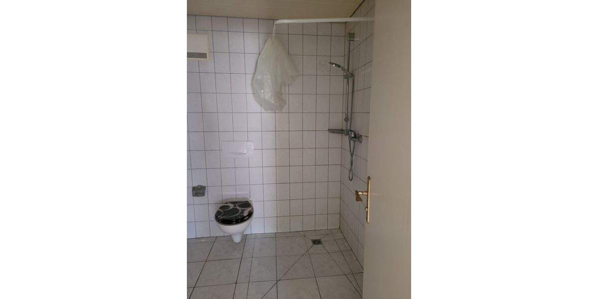 Etagenwohnung Giebelstadt Allersheim - 2 Zimmer, 45 m&sup2;, 395&euro; | Angebot:25896628