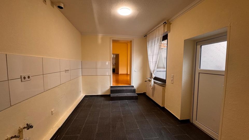 Großes Haus in Einfamilienhaus für die ganze Familie zu vermieten 7 zimmer