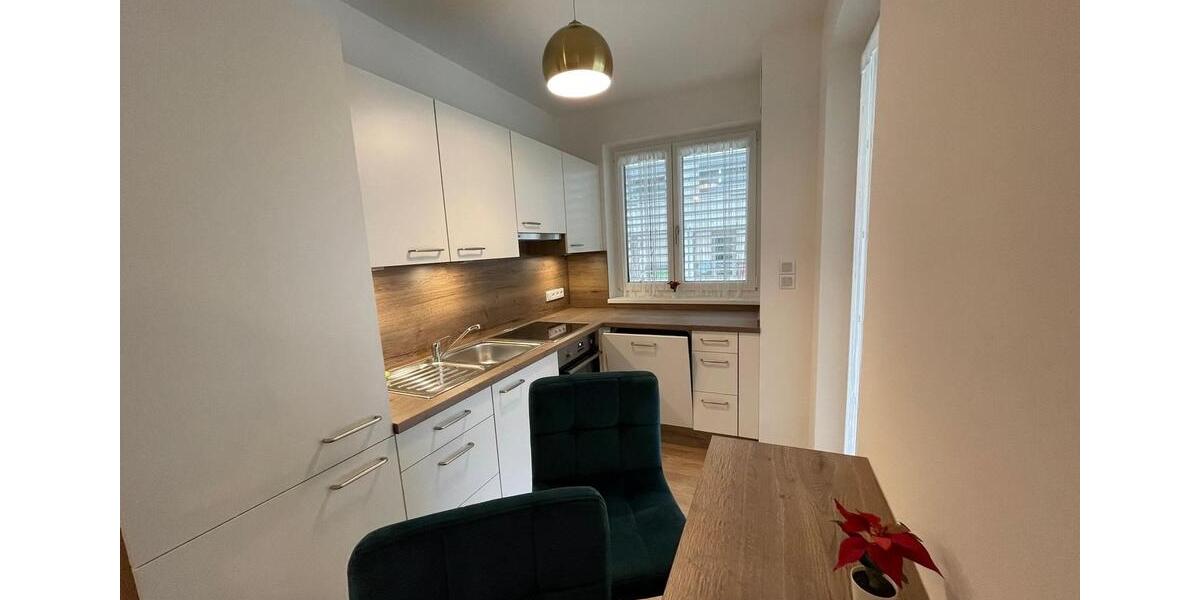 Erdgeschoßwohnung Freilassing - 2 Zimmer, 62 m&sup2;, 1.395&euro; | Angebot:25077850