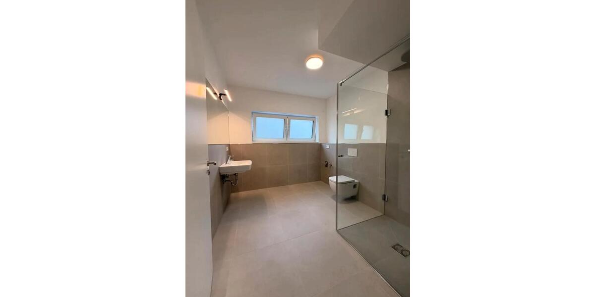 Etagenwohnung Rockenhausen - 3 Zimmer, 89 m&sup2;, 1.200&euro; | Angebot:25023678