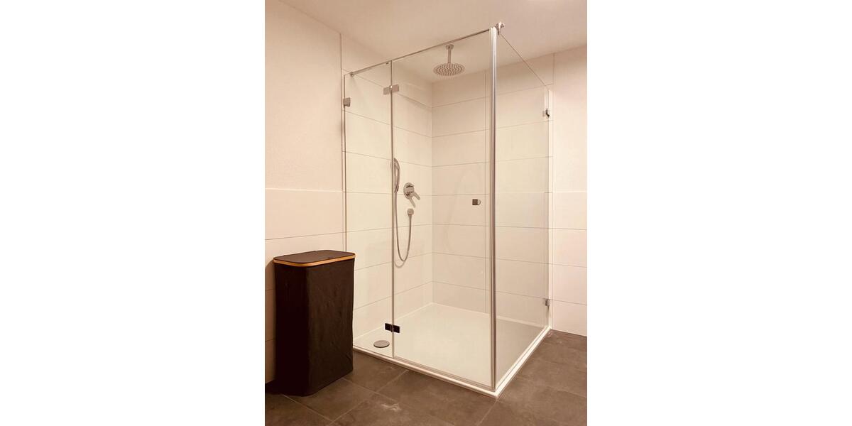 Wohnen auf Zeit Leonberg - 3 Zimmer, 65 m&sup2;, 1.390&euro; | Angebot:25278633