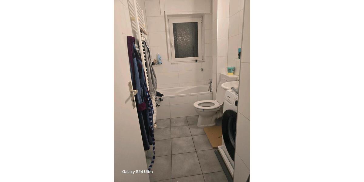 Erdgeschoßwohnung Offenbach am Main Hafen - 2.5 Zimmer, 58 m&sup2;, 1.050&euro; | Angebot:26176727