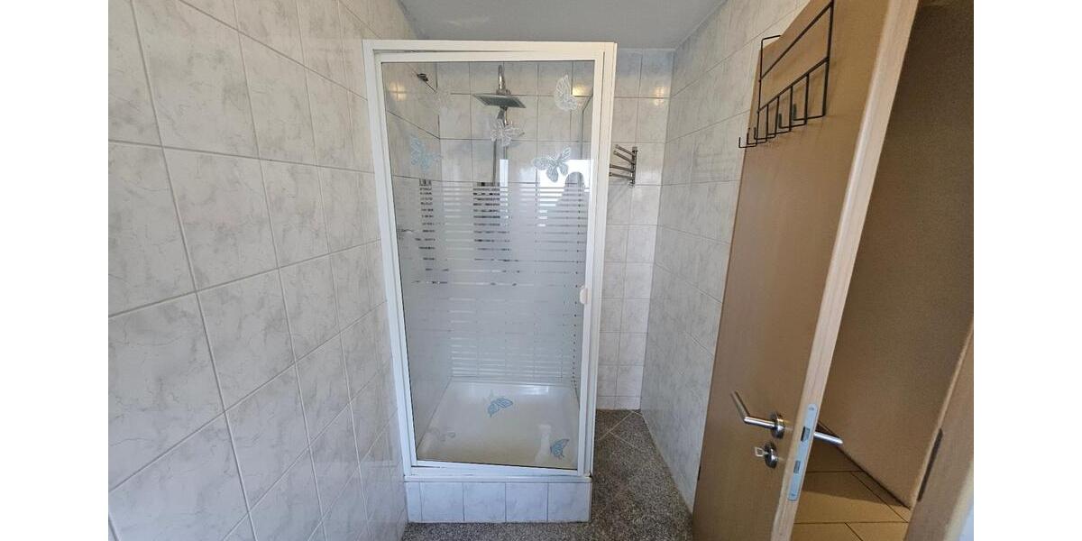 Einfamilienhaus Breidenbach - 4 Zimmer, 160 m&sup2;, 950&euro; | Angebot:25581567