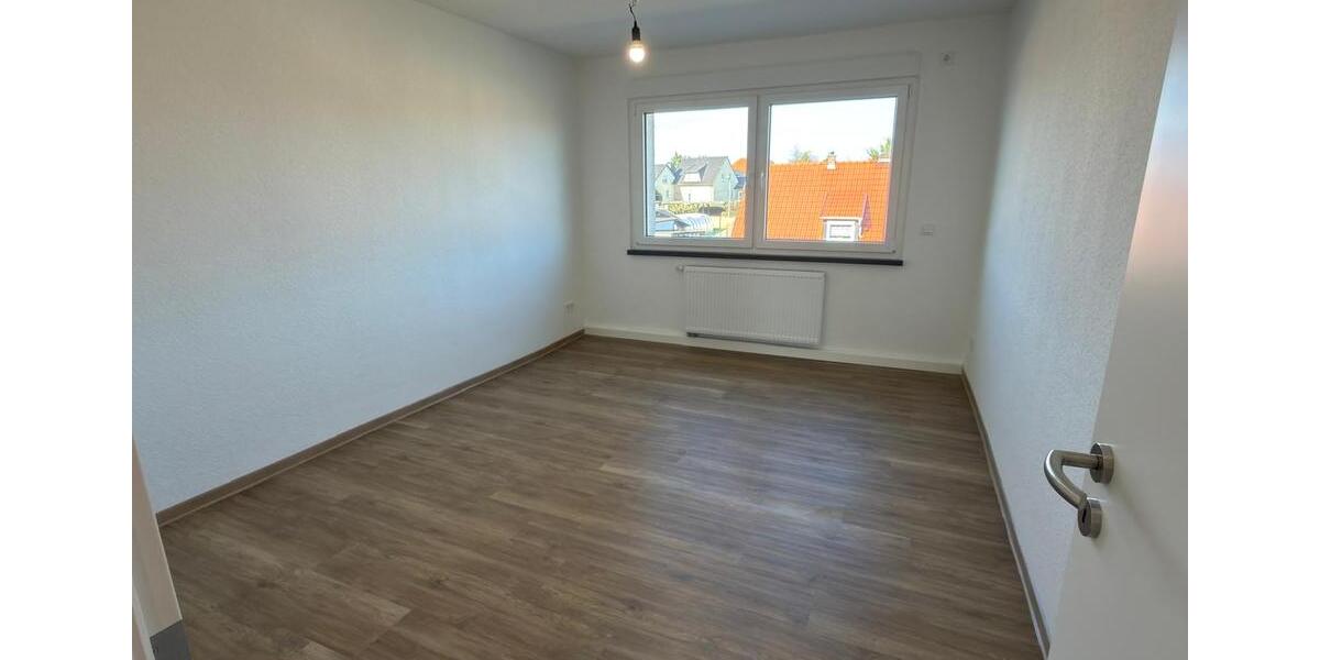 Etagenwohnung Hettstedt - 4 Zimmer, 72 m&sup2;, 645&euro; | Angebot:26001642