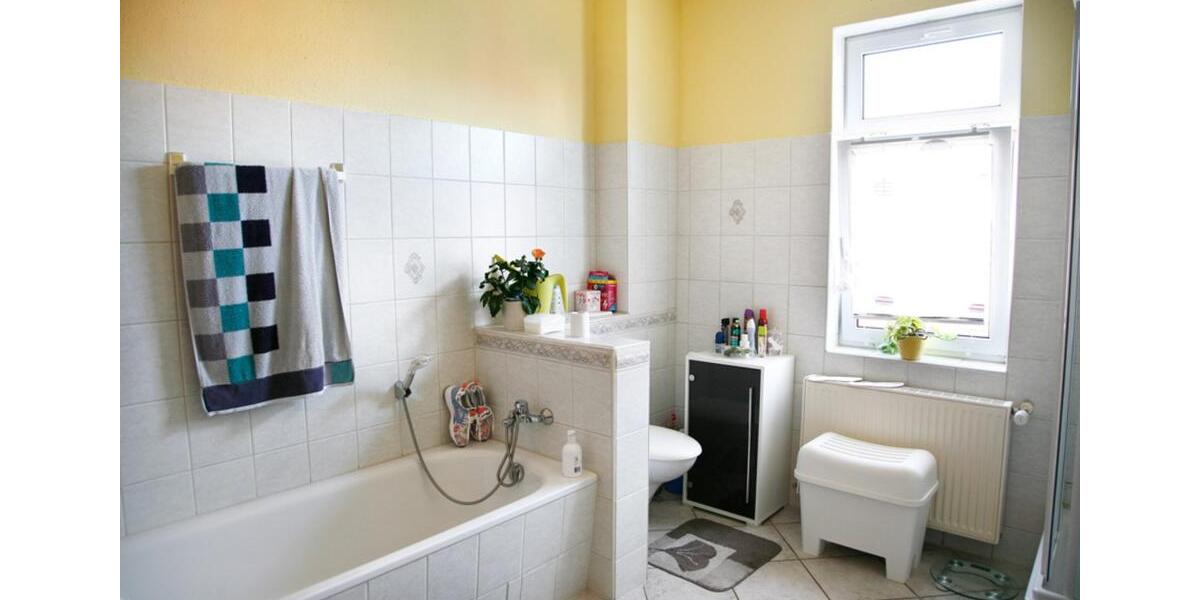 Etagenwohnung Arnstadt - 4 Zimmer, 105 m&sup2;, 845&euro; | Angebot:25922470