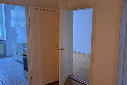 Wohnung Schwerin Altstadt - 2 Zimmer, 58 m&sup2;, 521&euro; | Angebot:27720827