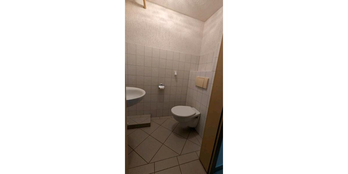 Gewerbeobjekt Stadtroda - 300&euro; | Angebot:22655338