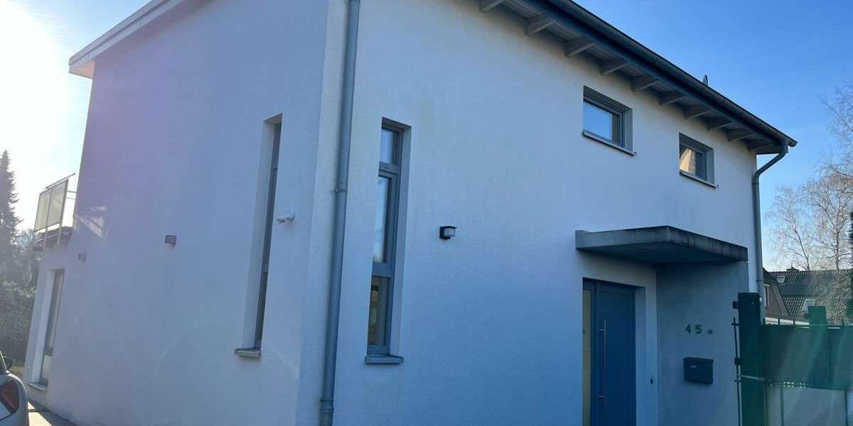 Einfamilienhaus Hamburg Schnelsen - 4 Zimmer, 149 m&sup2;, 2.750&euro; | Angebot:24780947