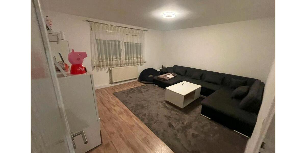 Etagenwohnung Michelau in Oberfranken - 4 Zimmer, 130 m&sup2;, 750&euro; | Angebot:25986589