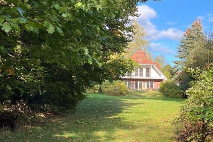 Haus Sterley - 6 Zimmer, 204 m&sup2;, 2.652&euro; | Angebot:25269654