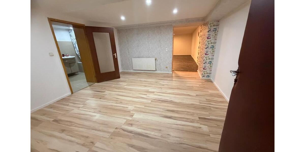 Etagenwohnung Büchenbeuren - 3 Zimmer, 75 m&sup2;, 600&euro; | Angebot:26528535