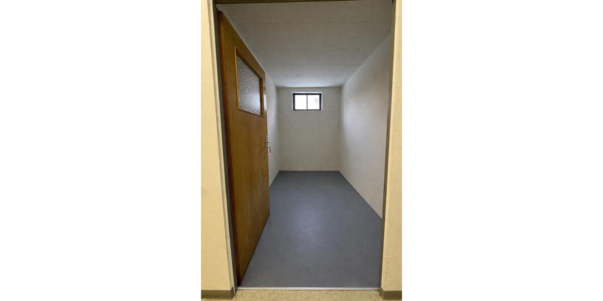 Erdgeschoßwohnung Albstadt Gemarkung Onstmettingen - 3 Zimmer, 75 m&sup2;, 750&euro; | Angebot:25967880