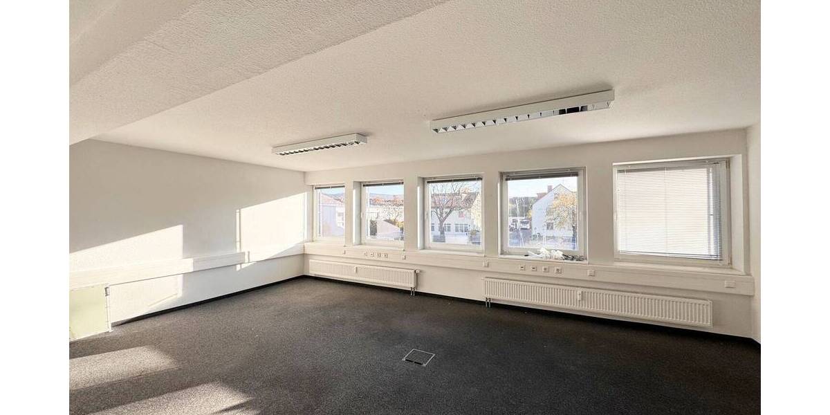 Gewerbeobjekt Göttingen Geismar - 9 Zimmer, 298 m&sup2;, 2.335&euro; | Angebot:23637617