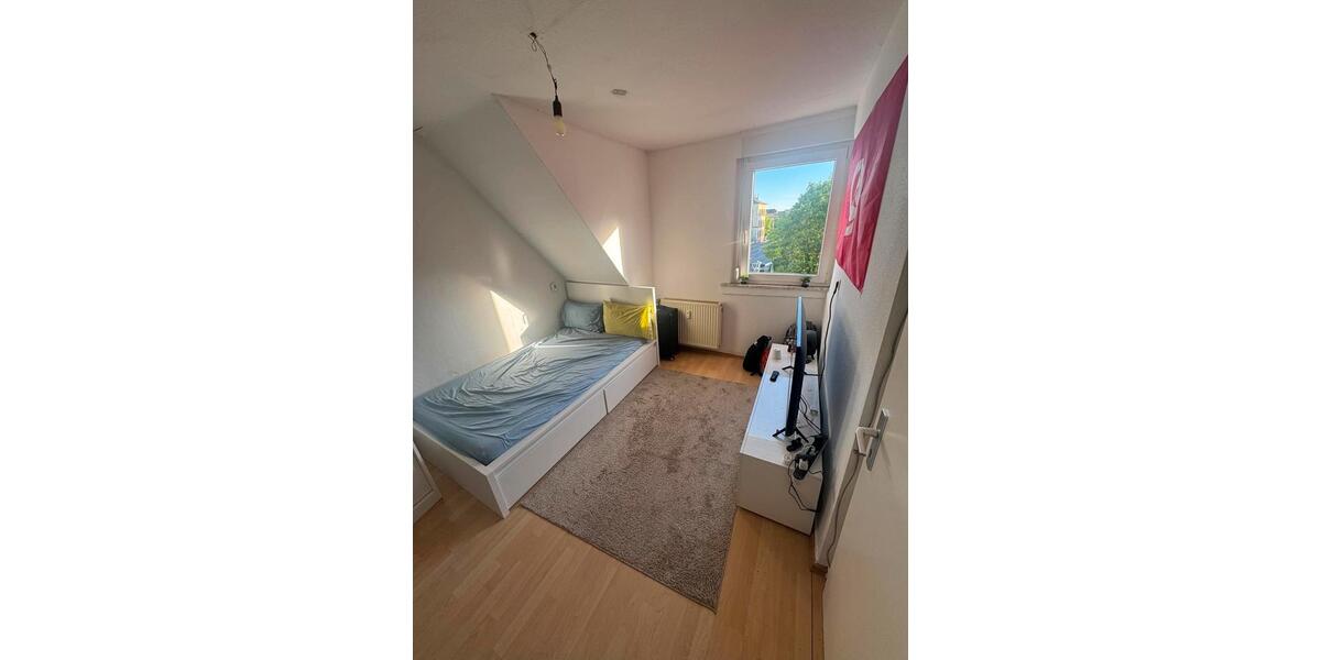 Dachgeschoßwohnung Darmstadt Darmstadt-West - 3 Zimmer, 55 m&sup2;, 1.250&euro; | Angebot:26604142