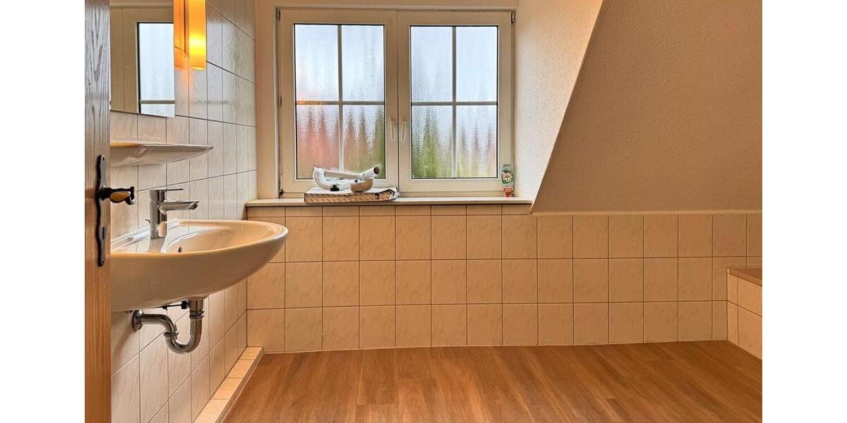 Doppelhaushälfte Großefehn - 4 Zimmer, 110 m&sup2;, 850&euro; | Angebot:25325122