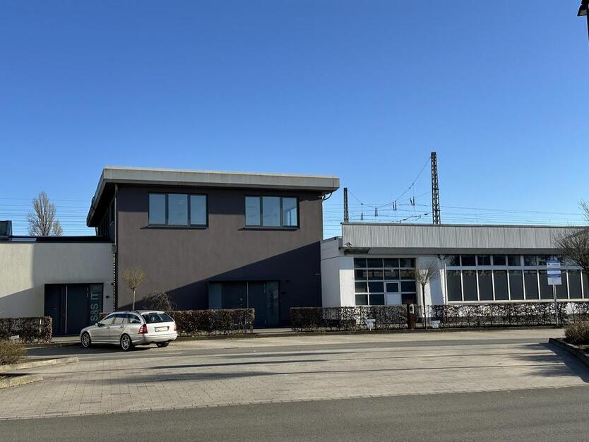 Modernes Büro in Gütersloh -Rhedaer Str.- zimmer