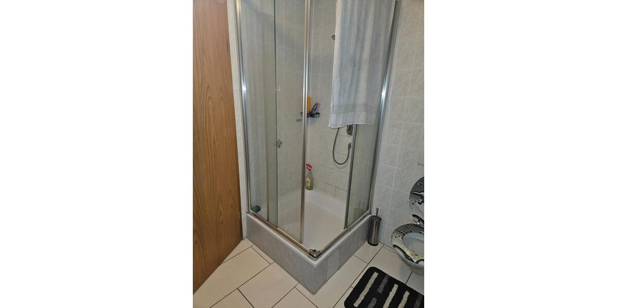 kleine 2-Zimmer-Wohnung mit Garten an Hundebesitzer zu vermieten 2 zimmer