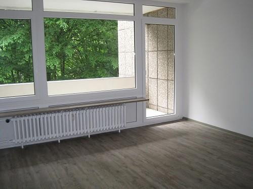 Etagenwohnung Bonn Tannenbusch - 2 Zimmer, 69 m&sup2;, 834&euro; | Angebot:25984773