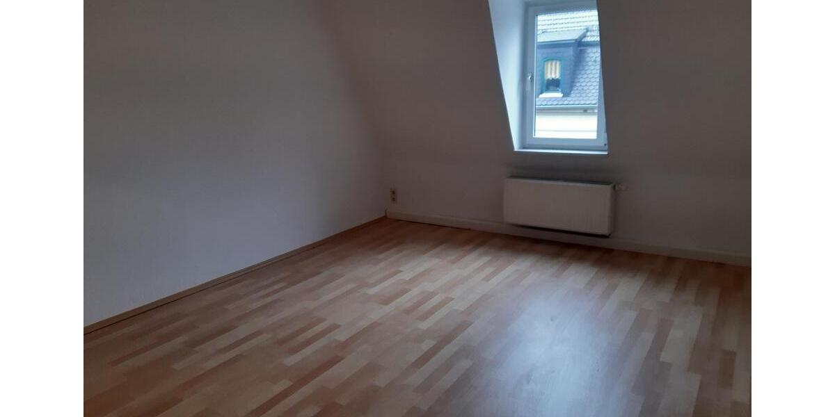 Etagenwohnung Hainichen - 2 Zimmer, 56 m&sup2;, 322&euro; | Angebot:25964130