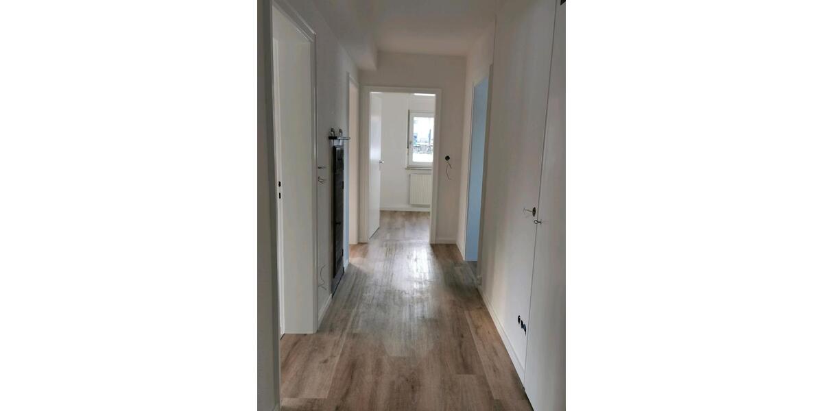 Erdgeschoßwohnung Böhmenkirch - 3.5 Zimmer, 82 m&sup2;, 800&euro; | Angebot:24833105