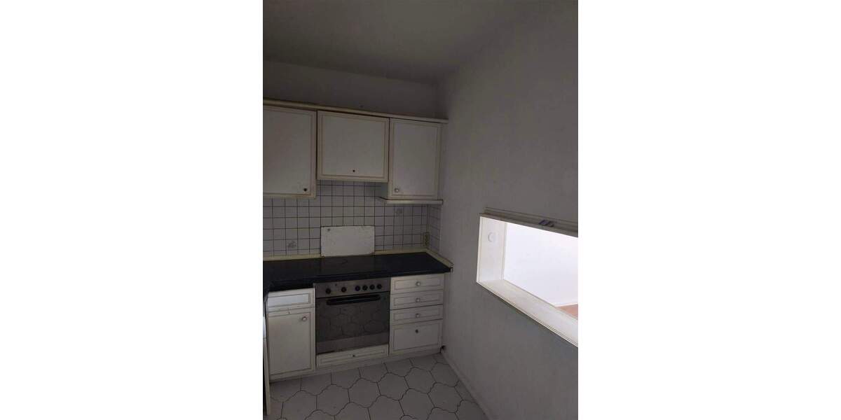Etagenwohnung Neubrandenburg Oststadt - 4 Zimmer, 76 m&sup2;, 320&euro; | Angebot:24341953